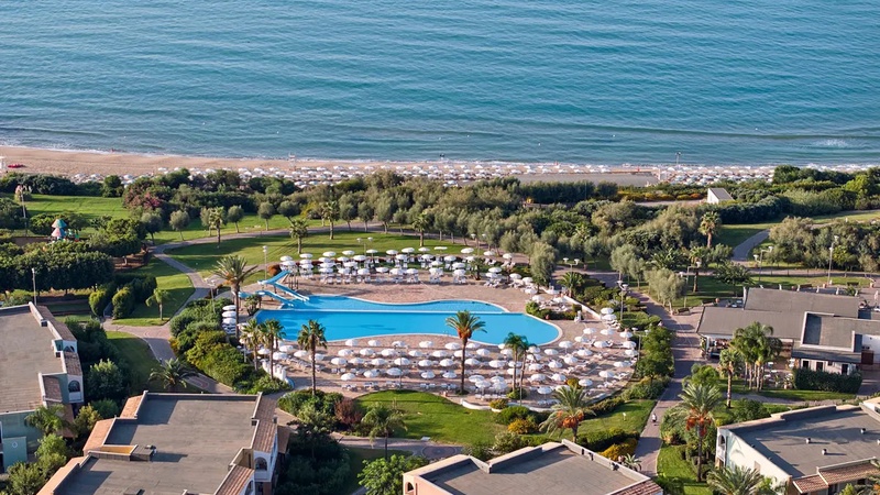   - Serenusa Resort a Licata 